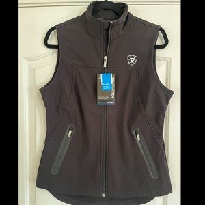 Womens ariat vest
